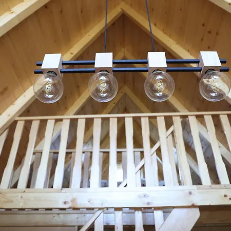 Brvnara Kao Na Dlanu 木屋